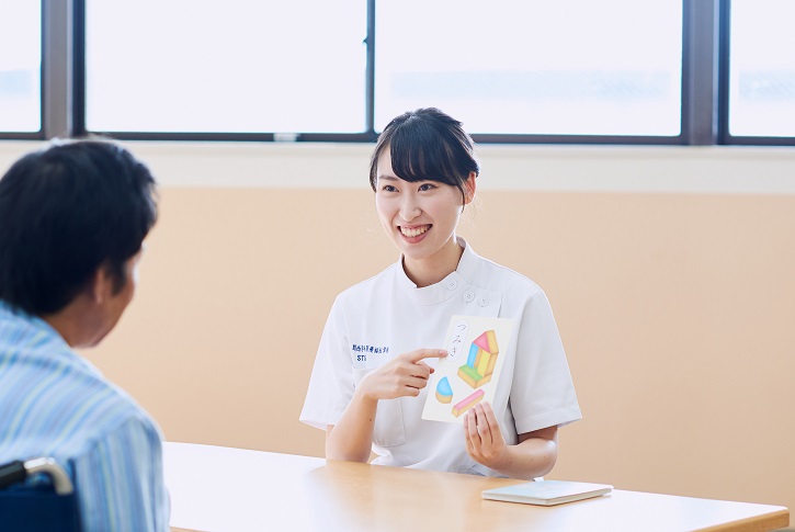 言語聴覚士｜言語聴覚学科：関西学研医療福祉学院